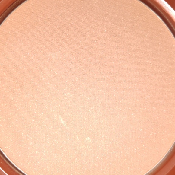 Estee Lauder Bronze Goddess Power 02 Medium - Picture 6 of 7